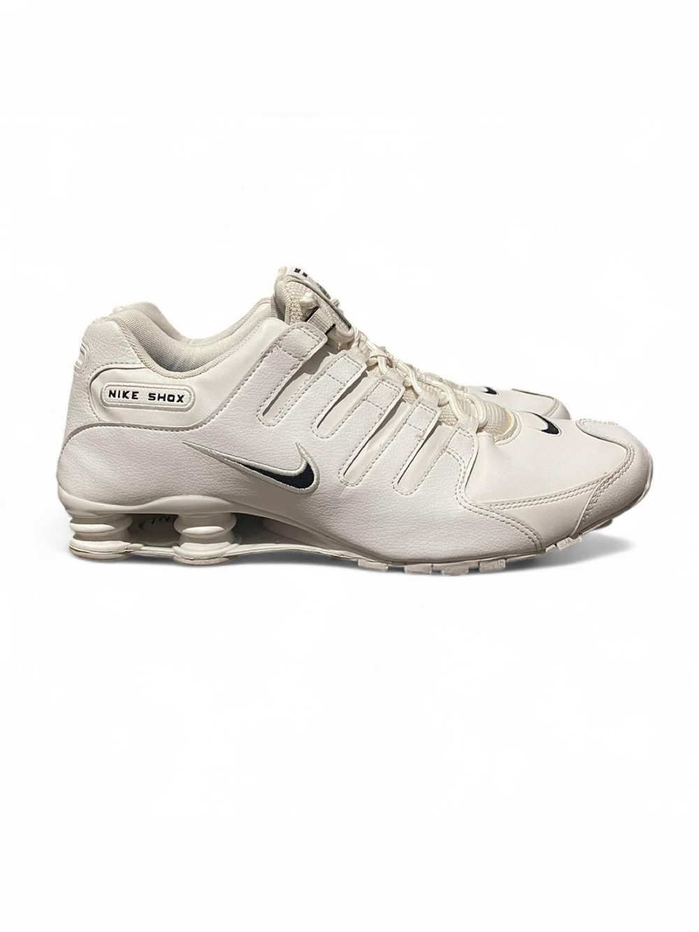 Nike Shox NZ Leather Shoes Mens Size 11.5 White Casual Sneakers 501524-106